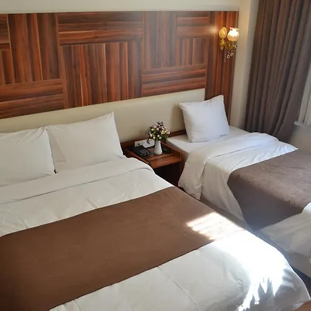 Hotell Fatih 2*