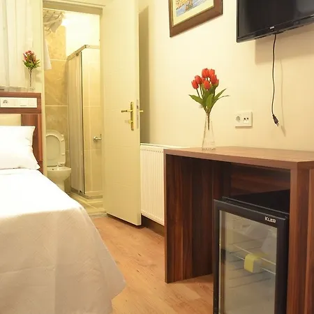 Fatih Hotel 2*