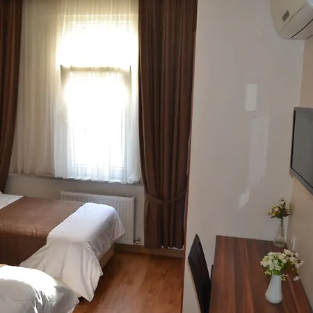 Fatih Szálloda 2*